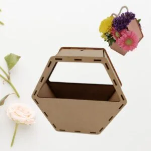 caja de madera para flores