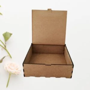 Caja de madera  tapa abatible 6 mmm